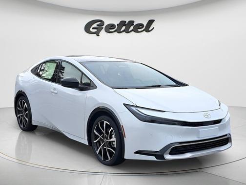 2026 Toyota Prius Plug-In Hybrid XSE