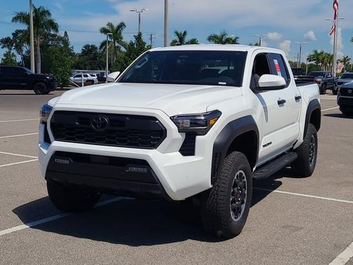 2025 Toyota Tacoma TRD Off Road