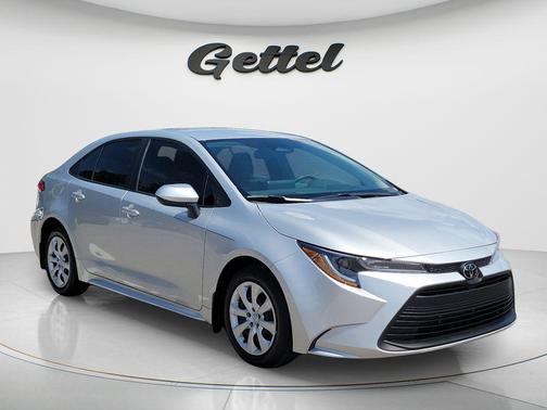 Classic Silver Metallic 2023 Toyota Corolla LE