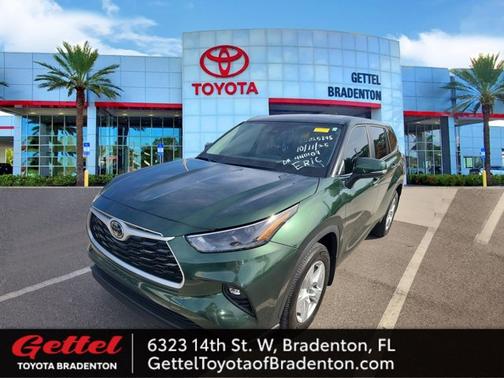 2024 Toyota Highlander LE