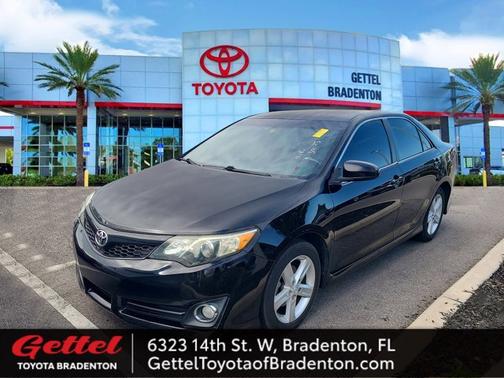 2014 Toyota Camry SE