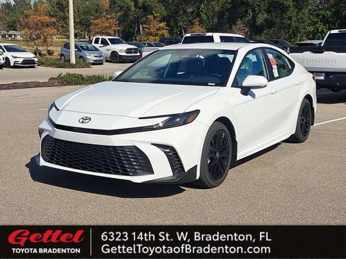 2026 Toyota Camry SE