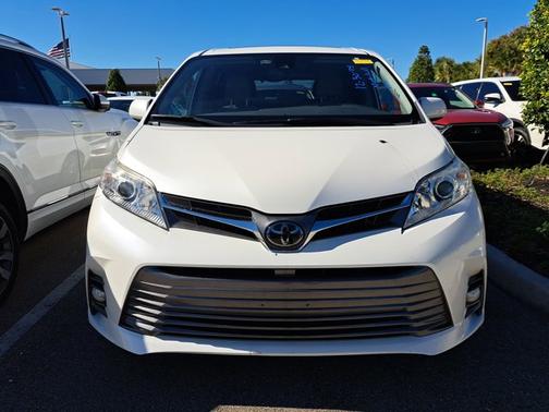 2020 Toyota Sienna Limited