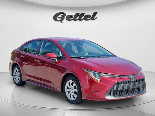 Ruby Flare Pearl 2022 Toyota Corolla LE