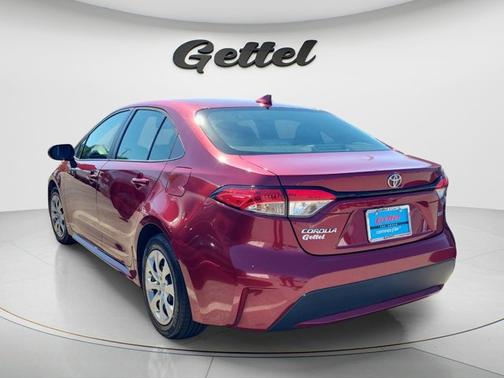 Ruby Flare Pearl 2022 Toyota Corolla LE