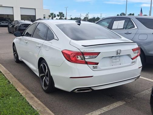 2022 Honda Accord Sport SE