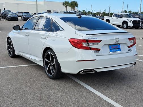 2022 Honda Accord Sport SE