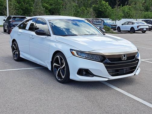 2022 Honda Accord Sport SE