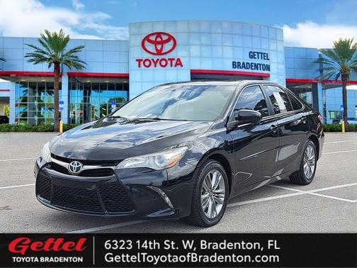 2017 Toyota Camry SE