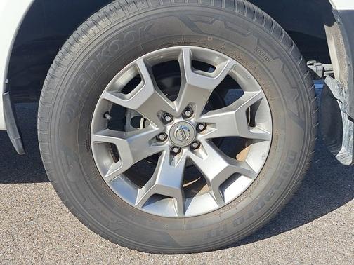 2020 Nissan Frontier SV