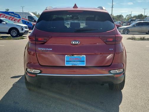 2020 Kia Sportage EX