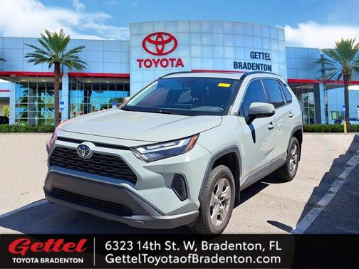 2022 Toyota RAV4 Hybrid Hybrid XLE