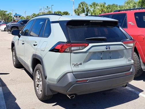 2022 Toyota RAV4 Hybrid Hybrid XLE