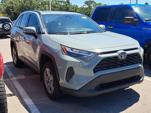 2022 Toyota RAV4 Hybrid Hybrid XLE