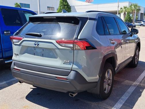 2022 Toyota RAV4 Hybrid Hybrid XLE