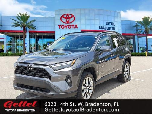 2022 Toyota RAV4 XLE Premium