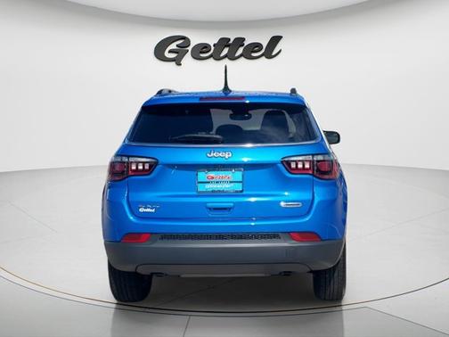 Hydro Blue Pearlcoat 2025 Jeep Compass Latitude