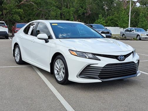 2023 Toyota Camry LE