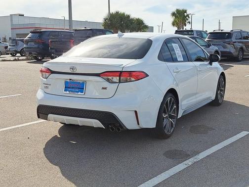 2022 Toyota Corolla SE
