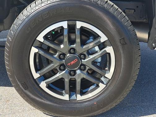 2024 Toyota Tacoma TRD Sport