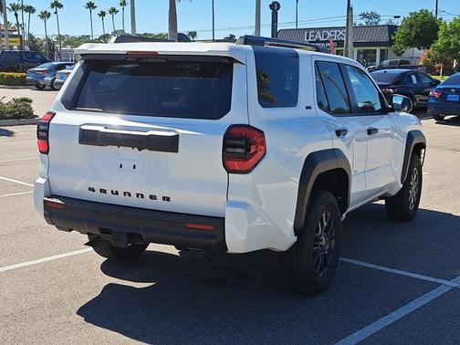 2025 Toyota 4Runner SR5