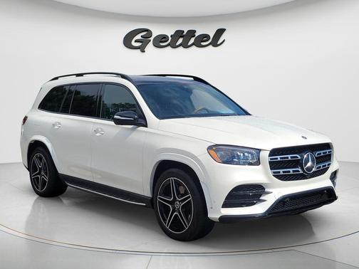 MANUFAKTUR Diamond White Metallic 2022 Mercedes-Benz GLS 450 4MATIC
