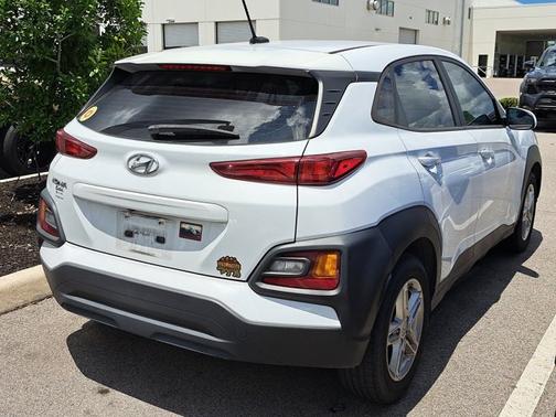 2021 Hyundai KONA SE