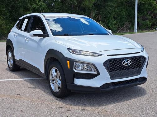 2021 Hyundai KONA SE