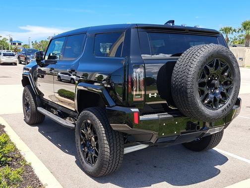 2025 GMC HUMMER EV SUV 2X