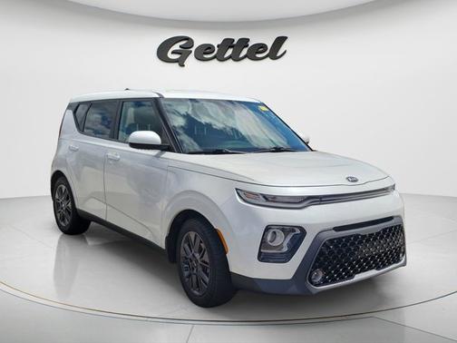 Snow White Pearl 2020 Kia Soul EX