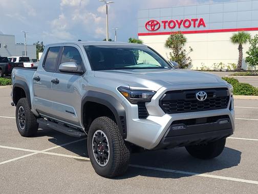 2025 Toyota Tacoma TRD Off Road