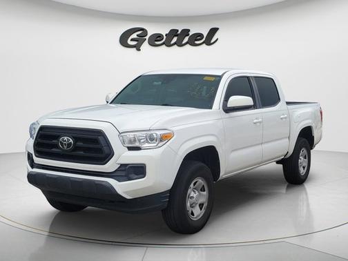 White 2022 Toyota Tacoma SR