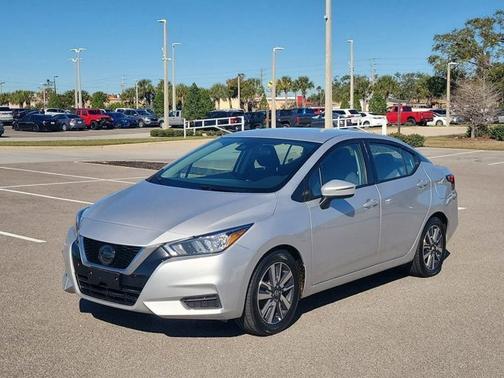 2020 Nissan Versa SV