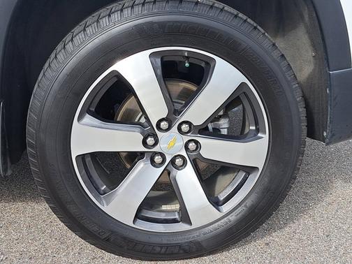 2020 Chevrolet Traverse LT Leather