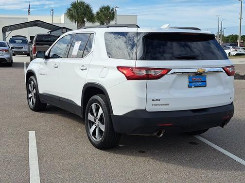 2020 Chevrolet Traverse LT Leather