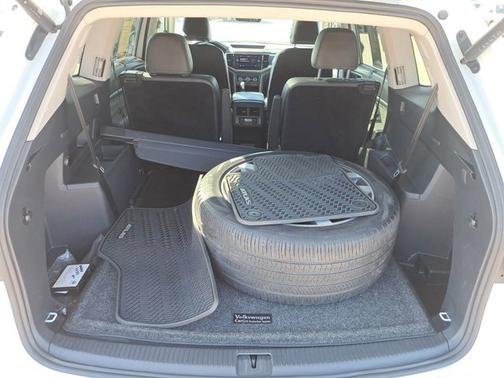 2023 Volkswagen Atlas 3.6L V6 SEL Premium R-Line