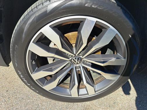 2023 Volkswagen Atlas 3.6L V6 SEL Premium R-Line