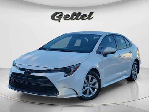Ice Cap 2025 Toyota Corolla LE