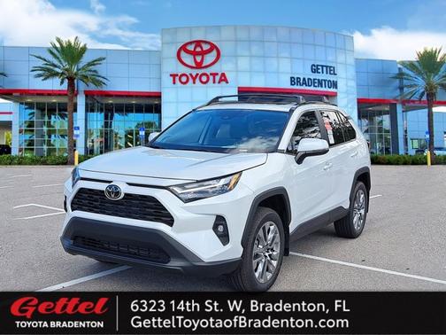 2025 Toyota RAV4 XLE Premium