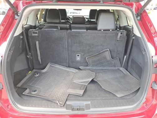 2025 Toyota Highlander Hybrid Hybrid XLE