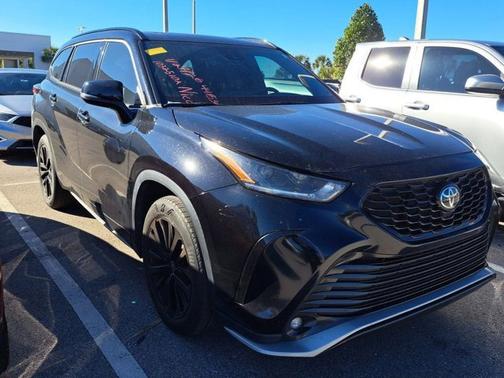 2023 Toyota Highlander XSE
