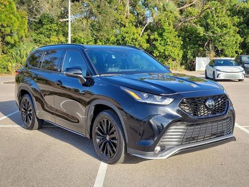 2023 Toyota Highlander XSE
