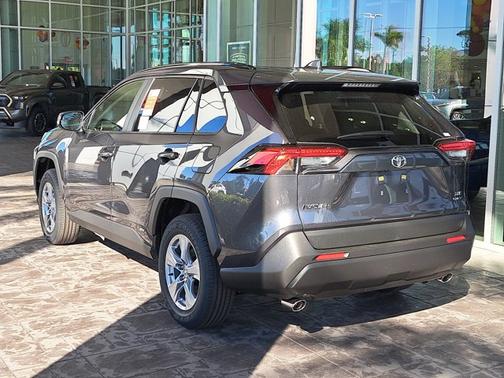 2025 Toyota RAV4 Hybrid Hybrid XLE