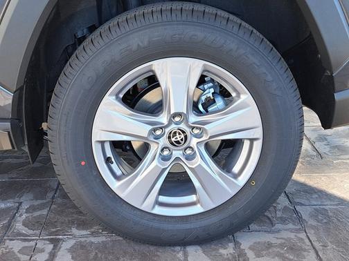 2025 Toyota RAV4 Hybrid Hybrid XLE