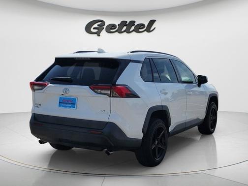 Super White 2019 Toyota RAV4 LE