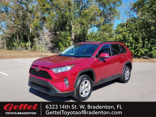 2021 Toyota RAV4 XLE