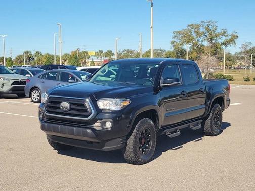 2022 Toyota Tacoma SR5