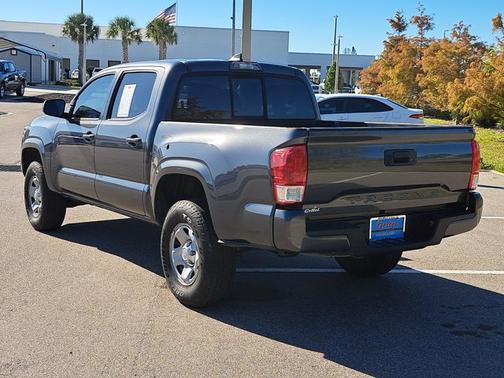 2017 Toyota Tacoma SR