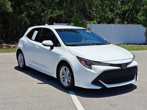 2022 Toyota Corolla Hatchback SE