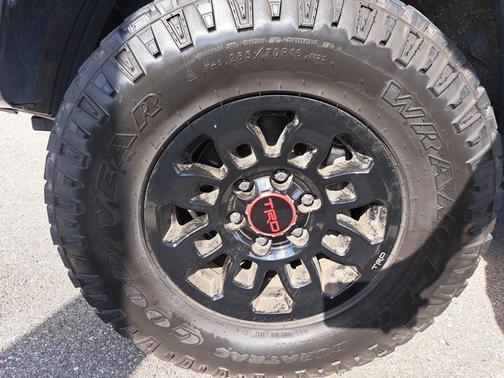 2023 Toyota Tacoma SR5